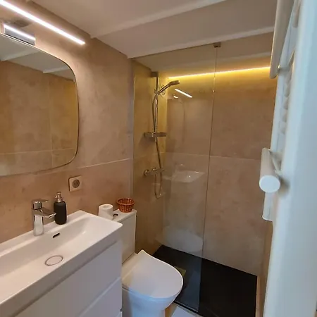 Apartman Bright With Equipped Kitchen And Mezzanine *
