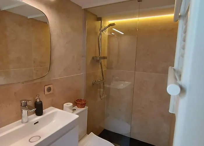 Appartement Bright With Equipped Kitchen And Mezzanine *